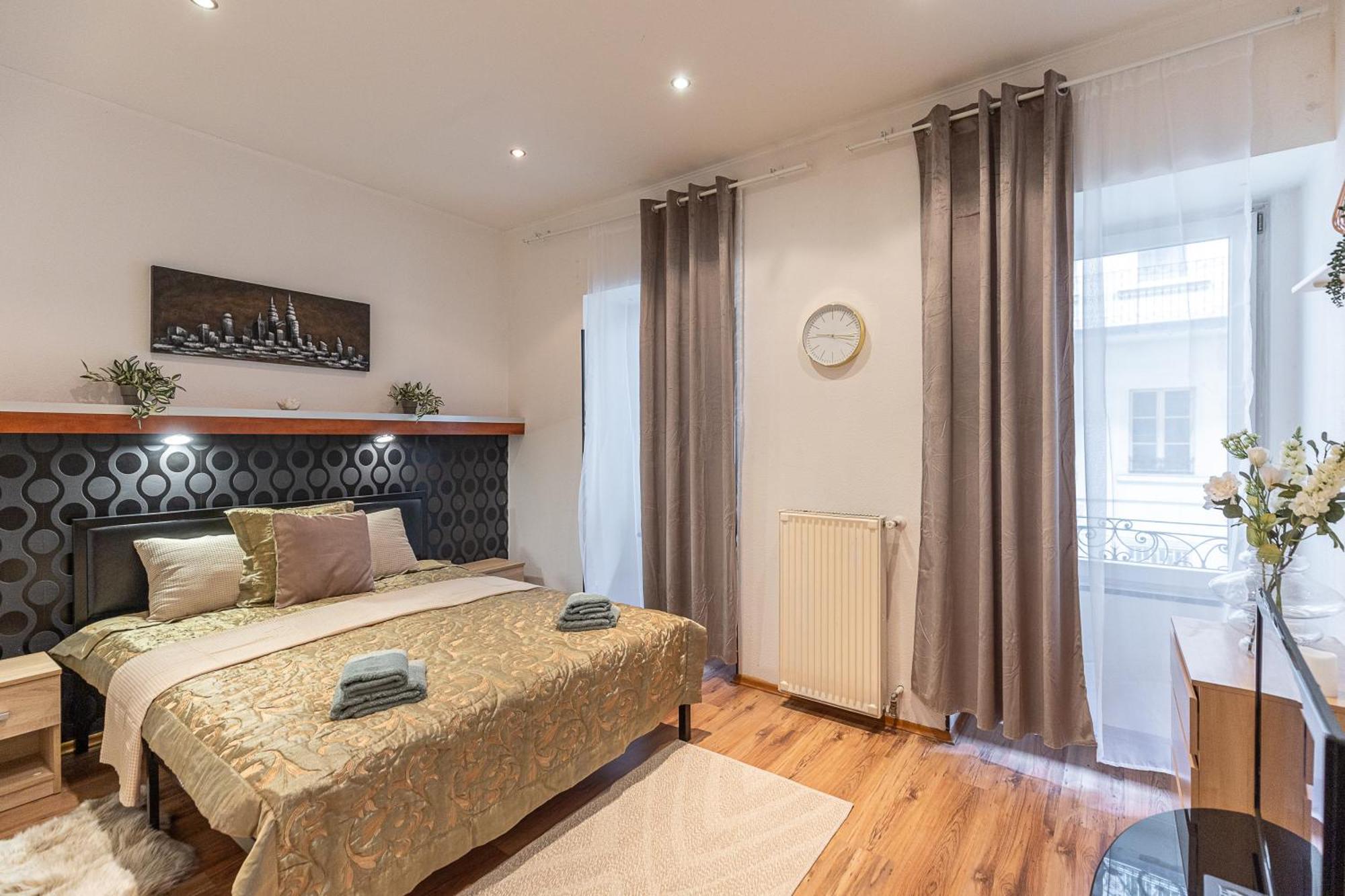 City Vibes Apartment - 3 Bdrms Budapest Exterior foto